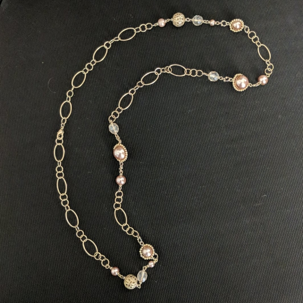 3/$25 Talbots Pearl and Crystal pendant necklace